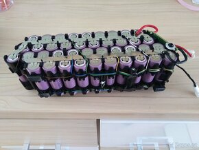 baterie bosch rámová na díly - 2