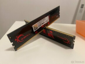 DDR4 3600Mhz Fury 2x8Gb a 2x8Gb Crucial 3200Mhz - 2