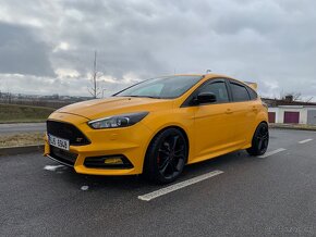 Ford Focus ST250 - 2