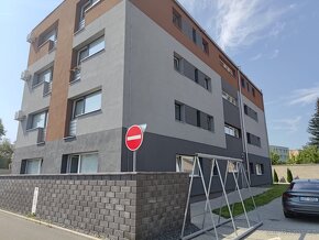 Pronájem bytu 3+kk 90 m2, Kladno-Kročehlavy, ul.Milady Horák - 2