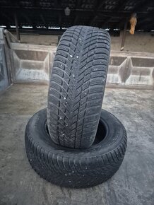 Nokian 205/65 R16 zimní - 2