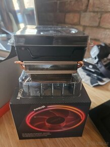 AMD originál chladič wraith prism - 2