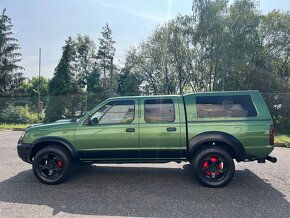 Nissan Navara D22 - ČR - 2.5 TD 76kw - Velmi pekny stav - 2