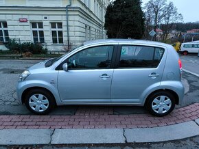 Daihatsu Sirion 1.3i 16V klimatizace, 64tis km - 2