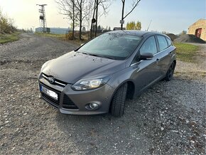 Ford Focus mk3 2.0 tdci 103 kw Titanium - 2