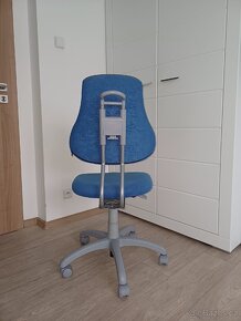 Dětská židle " rostoucí ergonomická ". - 2