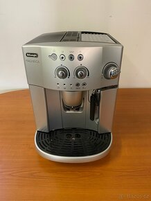 Delonghi Magnifica - 2