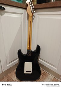 Predám Fender stratocaster relic 1984 , USA - 2