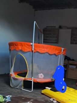 Prodám dětskou trampolinu 150cm - 2