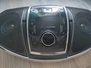 LG SB74 audio a MP3 přehrávač boombox - 2