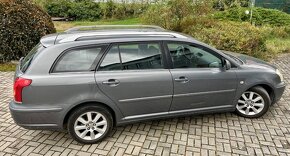 Toyota Avensis Combi 1,8 VVTi - 2