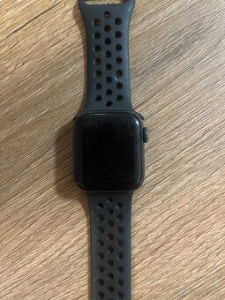 Applewatch series 6 Nike edice (40mm)+nabijecka - 2