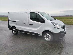 RENAULT TRAFIC - 2