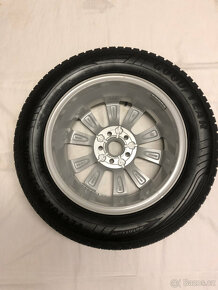 Alu kolo 5,5Jx15 ET40 5x100 + pneu 185/65 R15 - 2