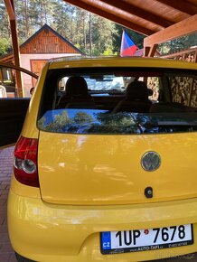 Vw  Volkswagen Fox 1,2i - 2