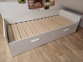 Postel brimnes IKEA - 2