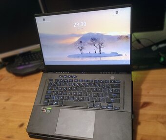 Špičkový notebook ROG Zephyrus G15 – RTX 3080 - 2