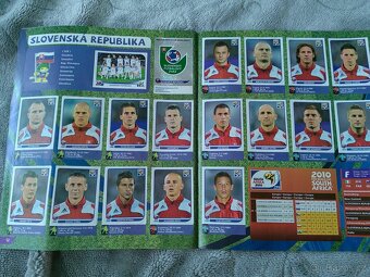 Prodám plný album nálepek PANINI 2010 MS v JAR - 2