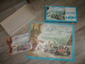 STARÉ PUZZLE - OBRAZOVÁ SKLÁDAČKA komplet r. 1983 - 2