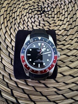 TUDOR Black Bay GMT “Pepsi” - 2