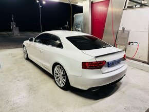 Audi a5 3.0tdi 176kw Quatro s line - 2