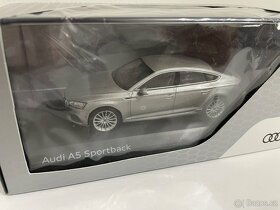 Audi A5 Sportback 2017 silver 1:43 Spark - 2