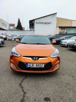 Prodám Hyundai Veloster 1.6.-SENZORY-VYHŘ.SEDAD.-KLIMA Rok v - 2