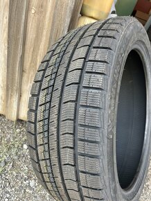 Zimní 4ks pneu 245/45 R20 SUV - 2