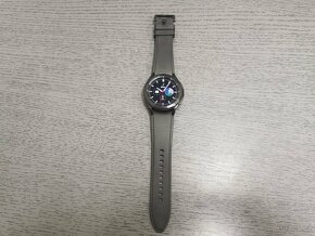 Chytré hodinky Samsung Galaxy Watch4 Classic - 2