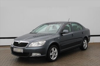 Škoda Octavia 2.0 TDI 103kW AMBIENTE (2011) - 2