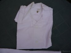Bílá pánská košile a zástěra, vel. 41, dva páry - 2