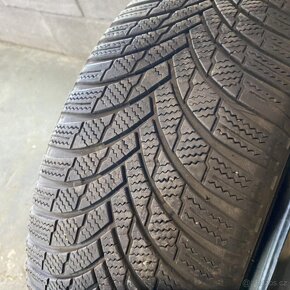 Zimní pneu 205/55 R17 95V Firestone 5mm - 2