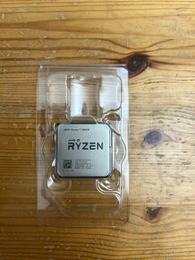 AMD Ryzen 7 1800X 8/16Core Socket AM4 Funkční,Záruka - 2