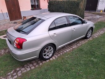 Toyota Avensis 1.8VVTi 95kw liftback - 2