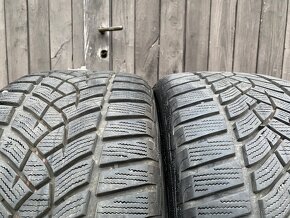 2x zimní pneu Goodyear 245/45 R18 - 2