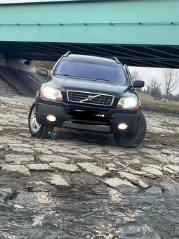 Volvo XC90 AWD 7 míst - 2