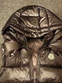 Vesta Moncler Bormes - 2