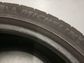 Michelin 235/45 R18 - 2