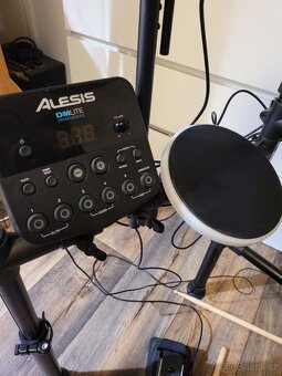 Elektronické bicí ALESIS dm lite kit - 2