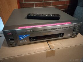 Sony laserdisc přehrávač - 2