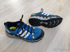 outdoorové boty Adidas vel. 32 - téměř nové - 2