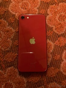 Prodám mobilní telefon Apple IPhone SE Red (2020) 128GB - 2