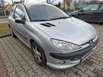 Prodám Peugeot 206 2.0 HDi 66kw Quiksilver, tažné, webasto - 2