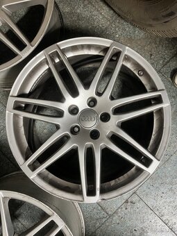 Prodám OEM audi R19 5x112 8,5j et43 - 2