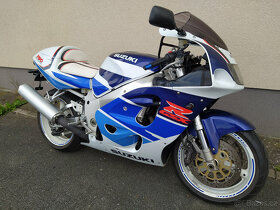 SUZUKI GSX-R 750 - 2