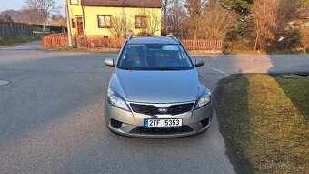 Kia Ceed 1,4 16v 80kw 85000km rv .2010 - 2