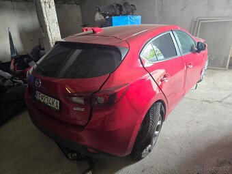 Rozprodám na náhradní díly Mazda 3 2015 - 2