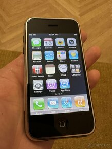 Apple iPhone 2G 8Gb - 2