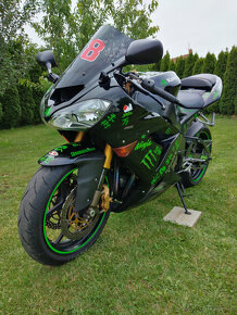 Kawasaki ZX-10R Ninja R.V.2004 - 2