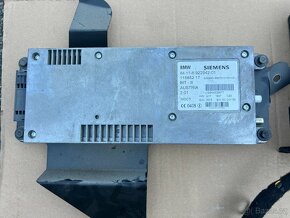 BMW E46 sedan SET HUDBY + MODUL TELEFONU - 2